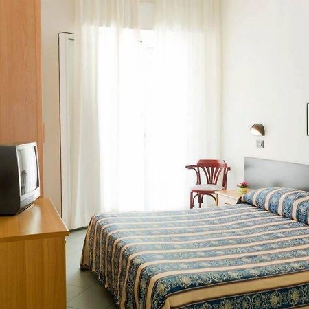Hotel St Pierre Rimini Eksteriør billede