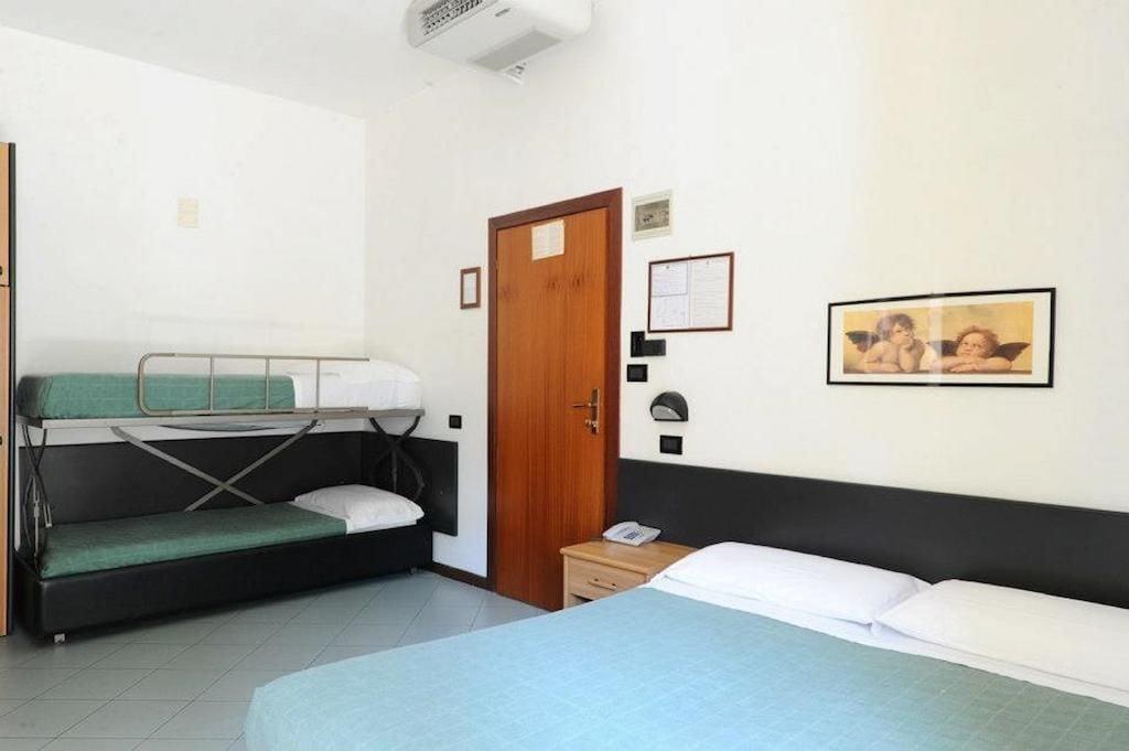 Hotel St Pierre Rimini Eksteriør billede